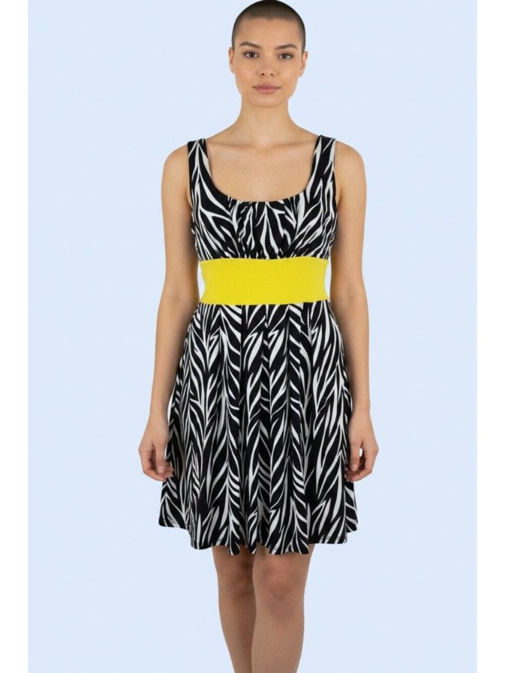 XOXO Sleeveless pull over Empire Waist Black, Yellow and White dress size M